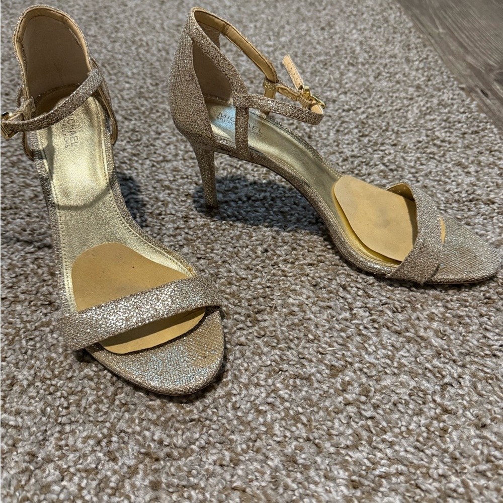 Michael Kors Glittering Gold Heels